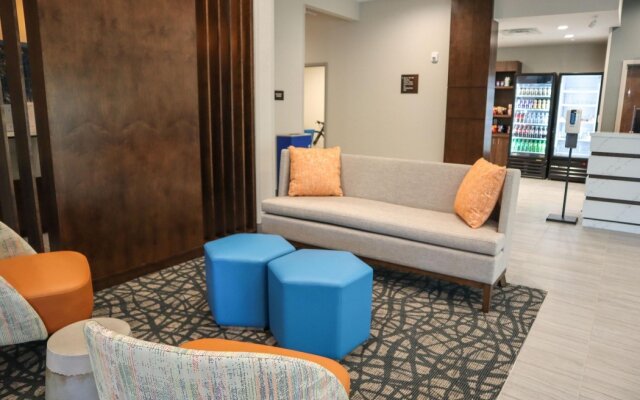 Comfort Suites Gainesville near University
