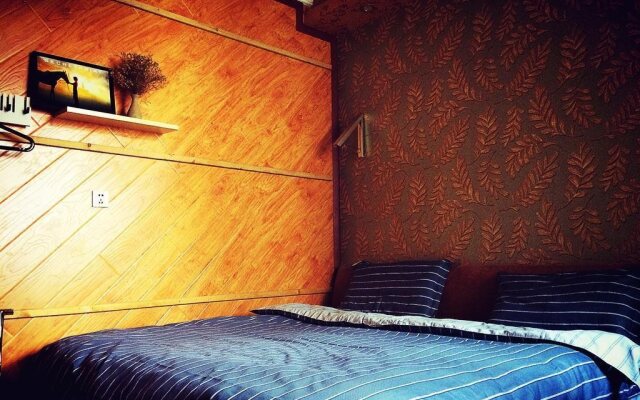 V Hostel