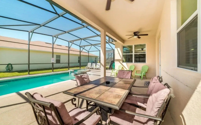 4 BR Crystal Cove Sleeps 10