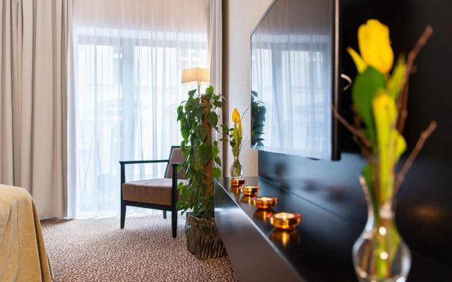 Hotel Avance