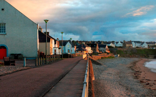 Castletown Hotel