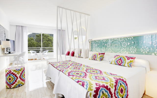 Grupotel Ibiza Beach Resort - Adults Only