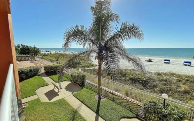 Chateaux 106 by Teeming Vacation Rentals