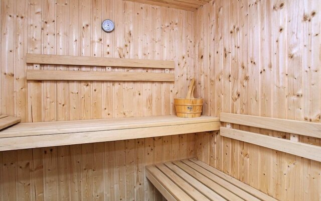 Spacious Holiday Home in Løkken Jutland near Beach