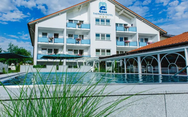 Thermenhotel Gass