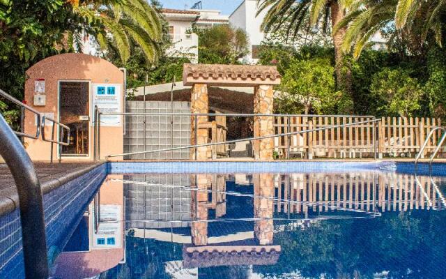 Apartamentos Royal Life