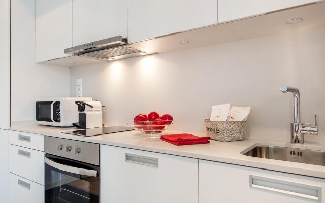 1 BR Rambla Suite & 2 Pools Rooftop Terrace Sea View - HOA 42152