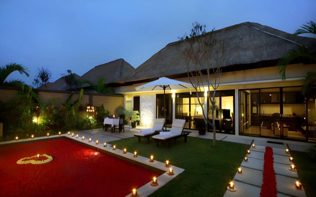 Bali Rich Seminyak Villas
