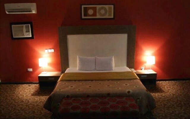 The Hotel Properties Limited