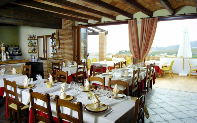 Hotel Rural Almazara