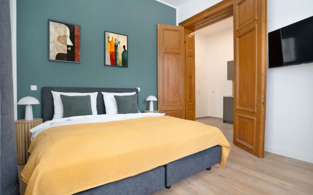 Zentrale Apartments I home2share