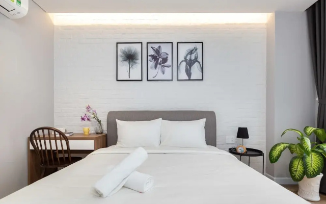 Cozrum Homes-Premier Residence