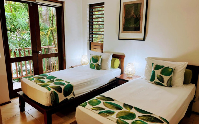 Hibiscus Resort & Spa