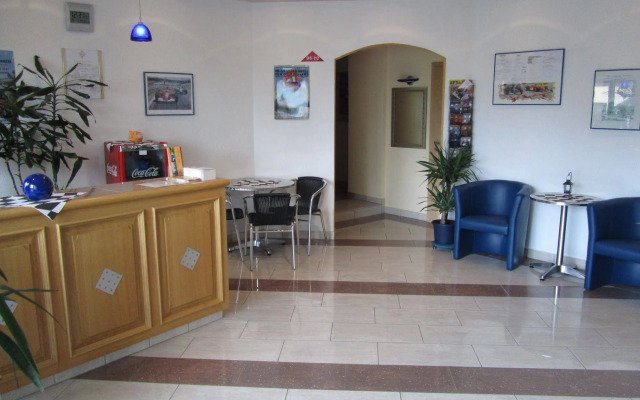 Race-Hotel zur Burg Nürburg
