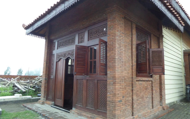 Villa Adas