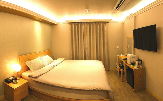 Sejong Hotel