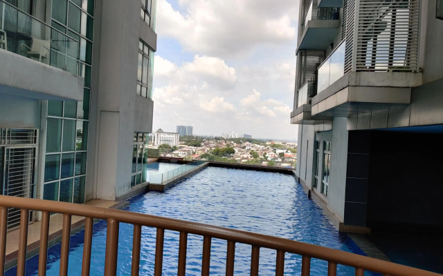 Ksl D'Esplanade Studio Apartment's 3