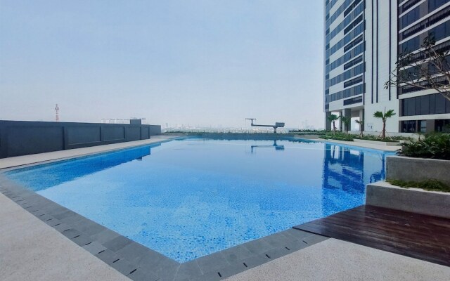 Good And Homey Studio At Collins Boulevard Apartment