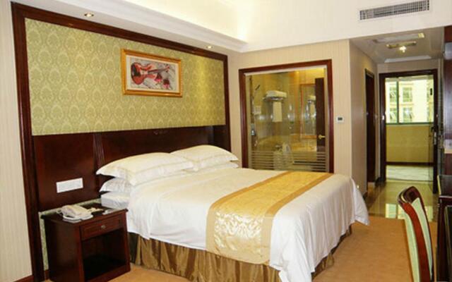 Vienna Int Hotel Shenzhen Songgang Wanzhao Square