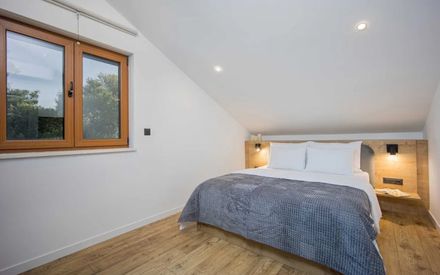 Oleander Urban Suites