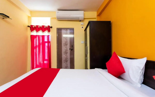 OYO 27817 Hotel Decision