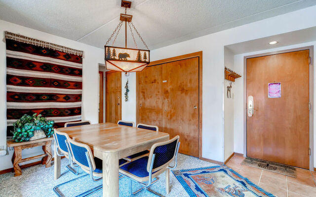 Mountain Plaza at Center Village by Copper Mountain Lodging