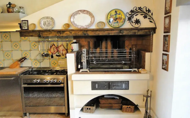 Villa Close to Florence, Hot Tub & Breathtaking View