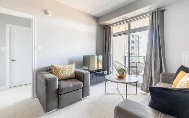 1Bd Den Suite Lake View Freeparking