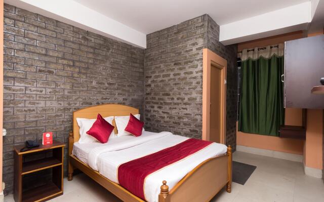 OYO 10831 Balaji Guest House