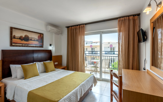 Отель Mediterraneo