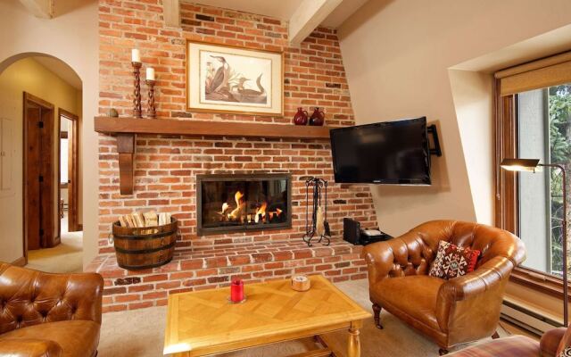 Chateau DuMont by iTrip Aspen Snowmass