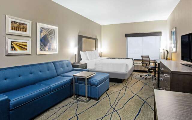 La Quinta Inn & Suites by Wyndham Ponca City