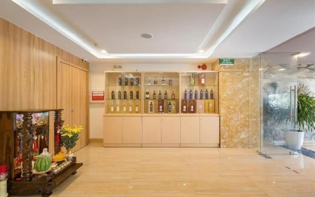 Lotus Rock Hotel DN by Bay Luxury