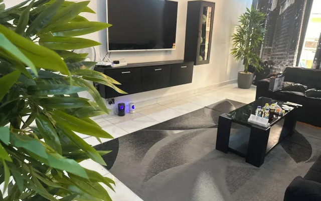 Luxury 2- Apartment Furnished Luxury Residence