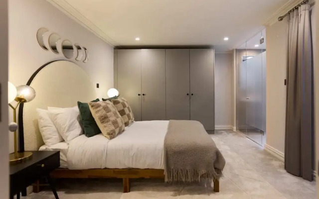 The Bayswater Retreat - Adorable 3bdr Flat With Balcony