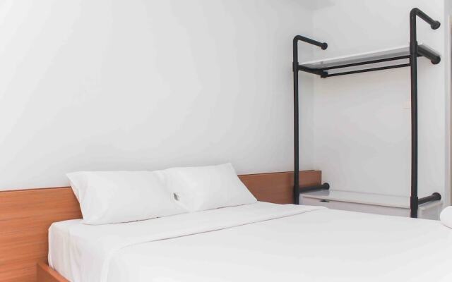 Warm and Cozy Studio Patraland Urbano Apartment