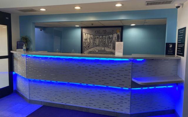 Super 8 by Wyndham Olive Branch