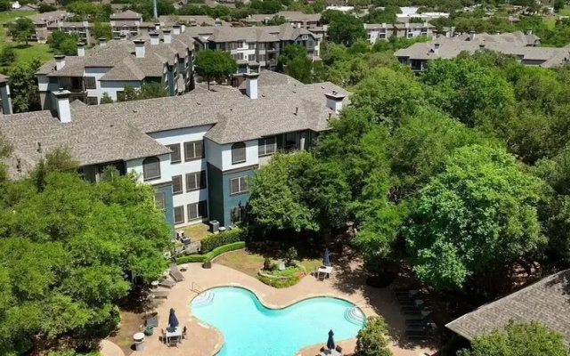 Furnished Apartments Next to the Domain