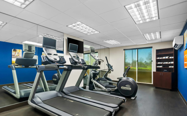 Comfort Suites Bentonville - Rogers