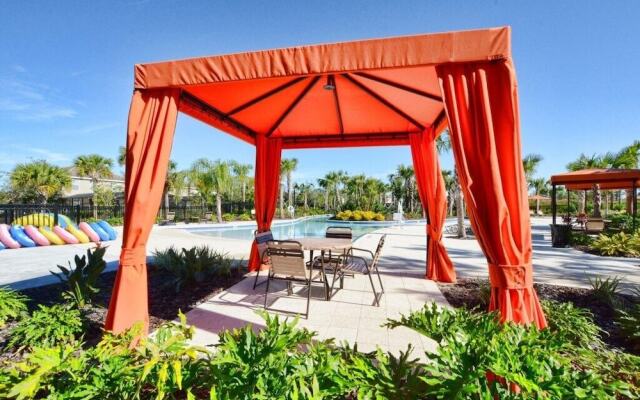 Solterra - 5 Bedrooms Townhome w/Spashpool-7041SR