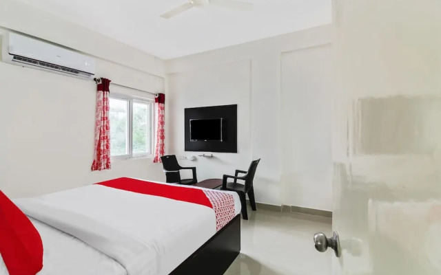 OYO 63021 Hotel Hill 9