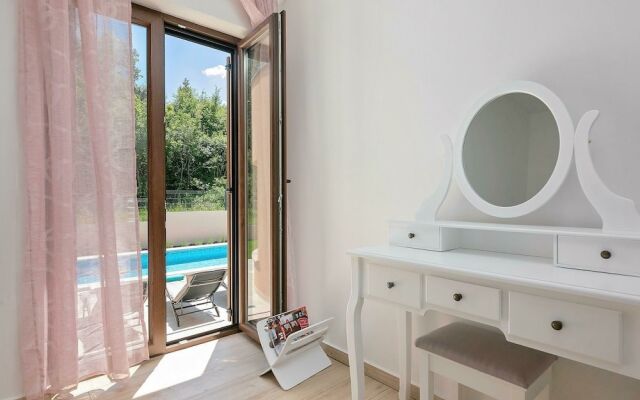 Spacious Villa With Private Pool in Labin