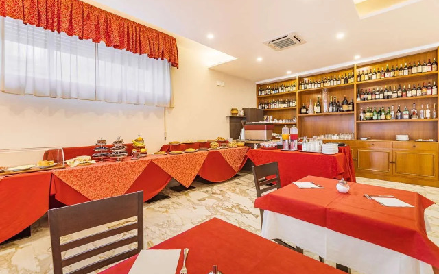 Hotel Reali