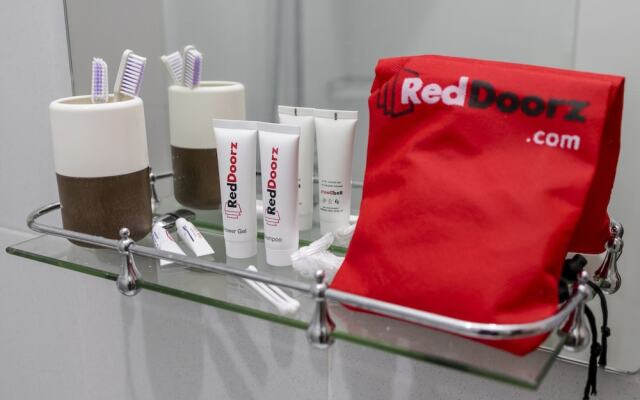 RedDoorz Apartment @ Padina Soho and Residence