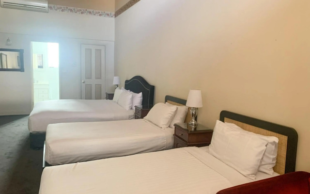 The Macquarie Hotel