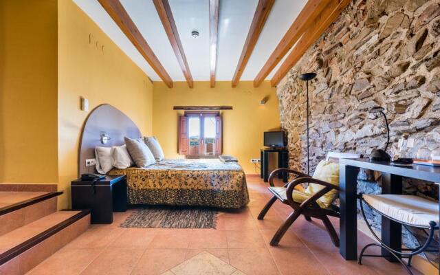 Hotel & Restaurant Cal Llop