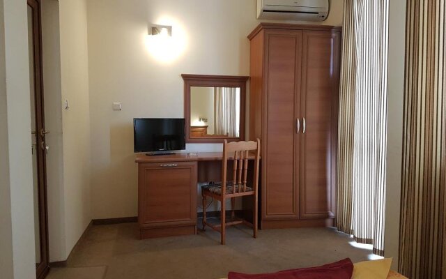 Guest House Markovi Aheloy