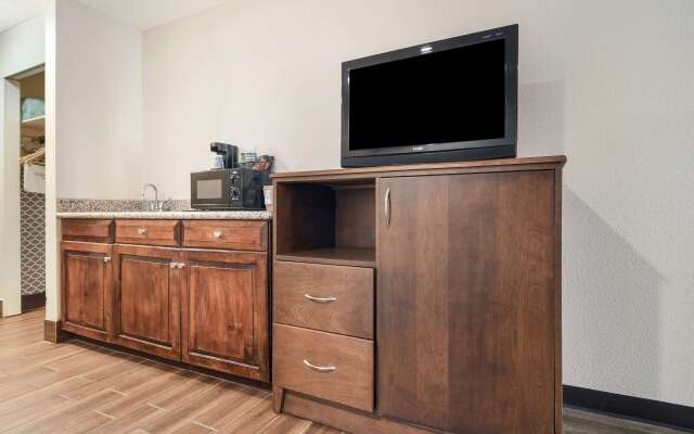 SureStay Plus Hotel by Best Western Tarboro