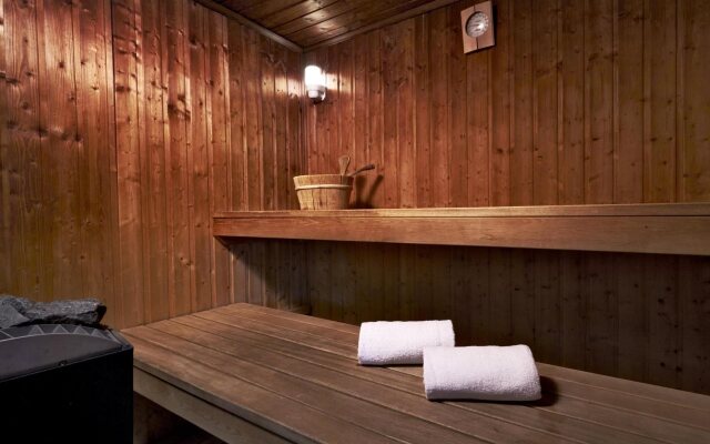 Hotel Campanile Le Bourget