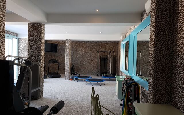 Agalia Luxury Suites